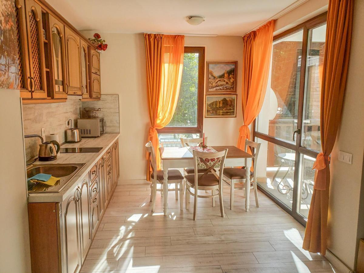 Apartment Lovely